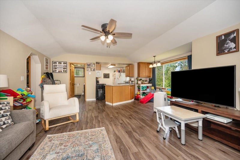 3919 Getchell Rd, Hermantown, MN 55811