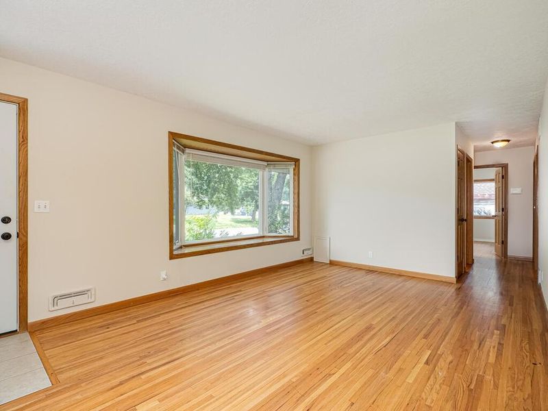 11603 Yukon St NW, Coon Rapids, MN 55433