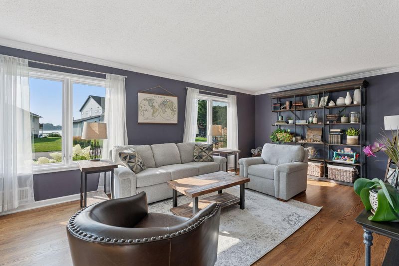 7027 W Shadow Lake Dr, Lino Lakes, MN 55014