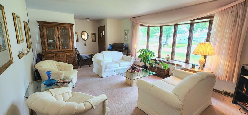 102 Terrace Ln, International Falls, MN 56649
