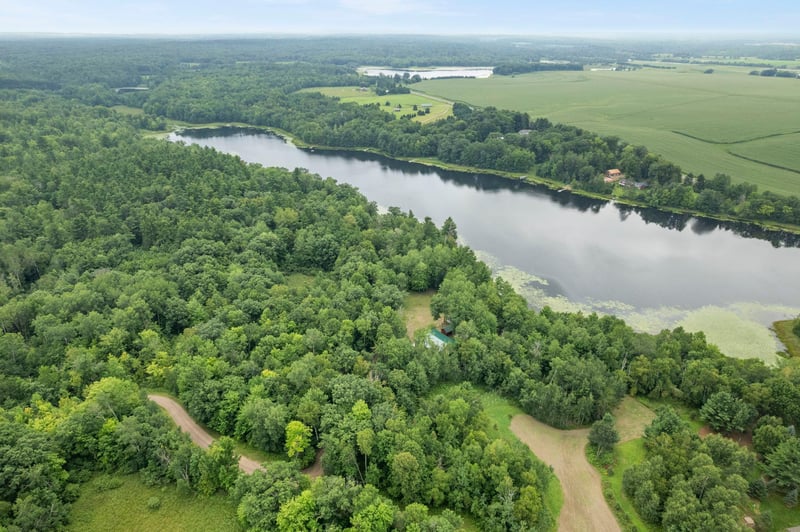 N2109 Sunset Pines Dr, Sarona, WI 54870