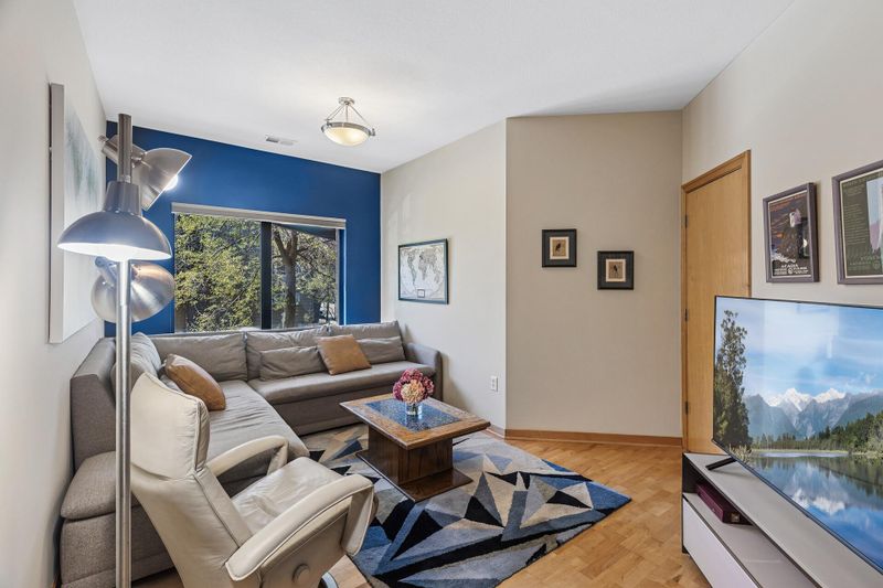 198 Elm St, Saint Paul, MN 55102