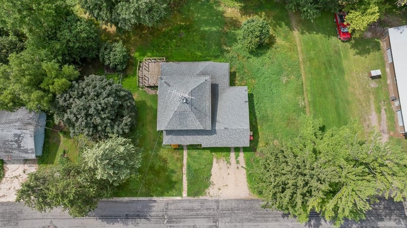 520 East St, Echo, MN 56237