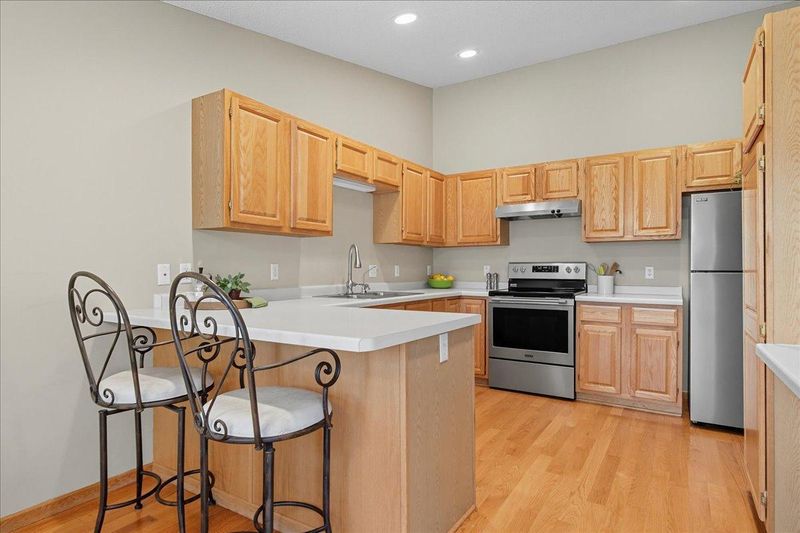 2004 Lincoln St S, Northfield, MN 55057