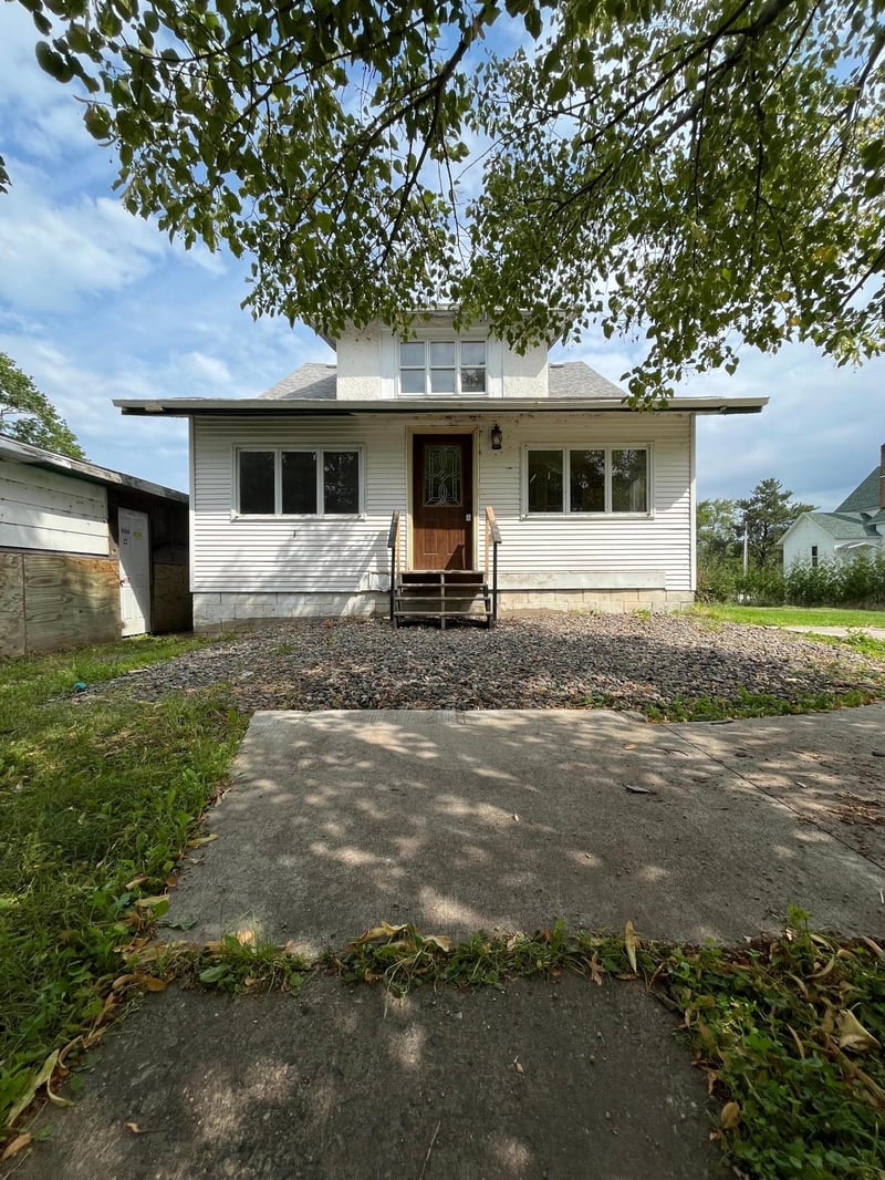 260 2nd St E, Wahkon, MN 56386