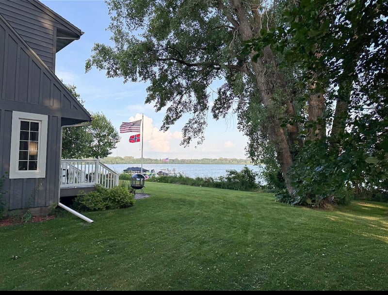 2505 Country Club Dr NE, Willmar, MN 56201