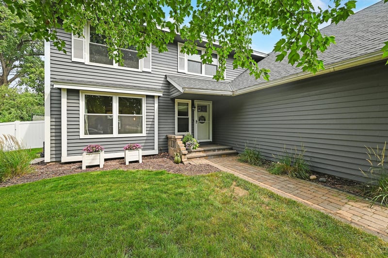 1416 87th Ave N, Brooklyn Park, MN 55444