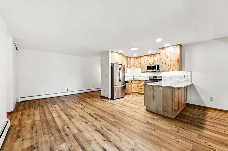 1331 W 82nd St #C, Bloomington, MN 55420