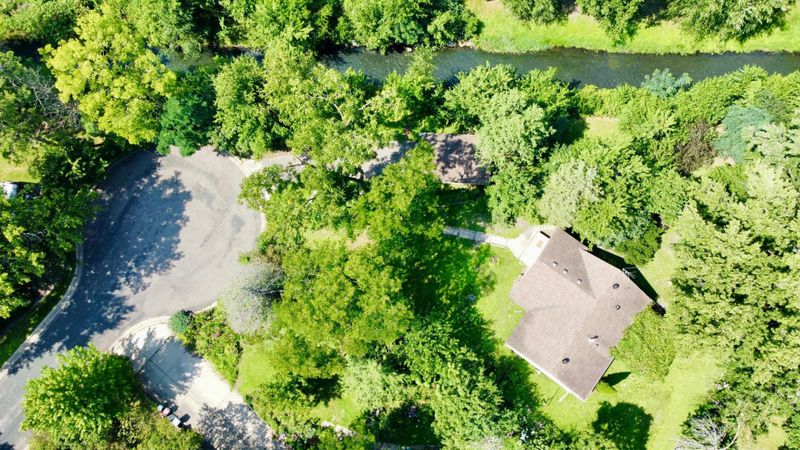 1012 Quebec Ave N, Golden Valley, MN 55427