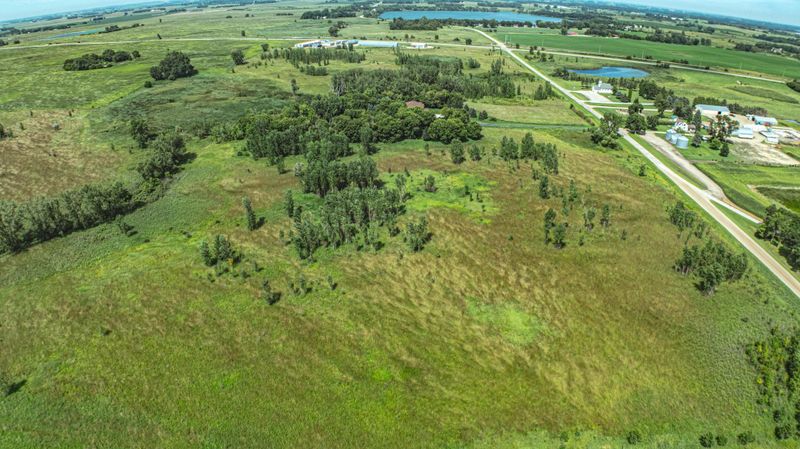 - 75th St NW, Pennock, MN 56279