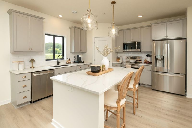 5201 Harvest Square Pl NW, Rochester, MN 55901