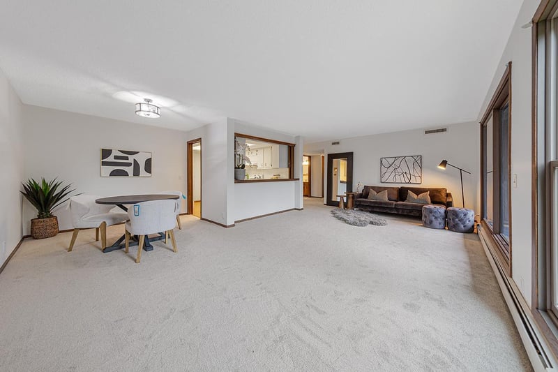 9700 Portland Ave S #237, Bloomington, MN 55420