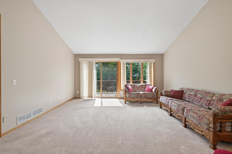 9635 Foley Blvd NW, Coon Rapids, MN 55433