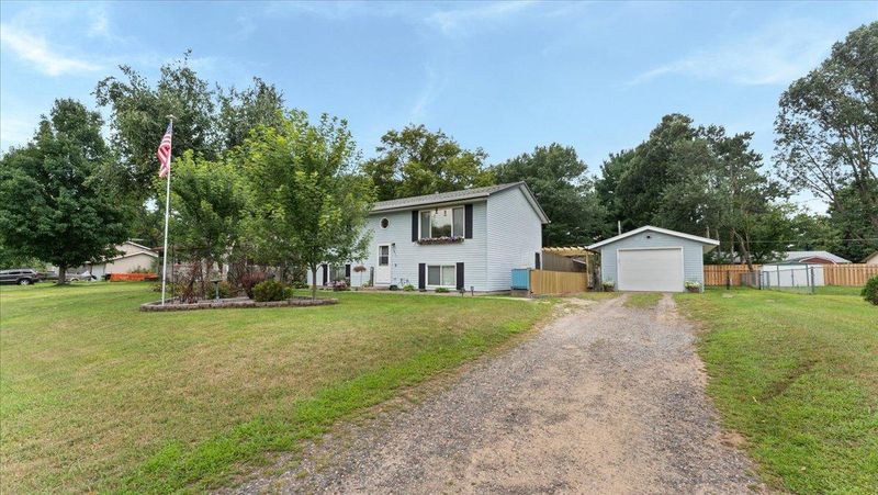 1311 15th Ave N, Princeton, MN 55371