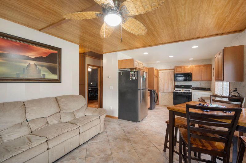 10902 7th St NE, Blaine, MN 55434