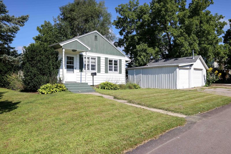 336 Franklin Ave, Wabasha, MN 55981