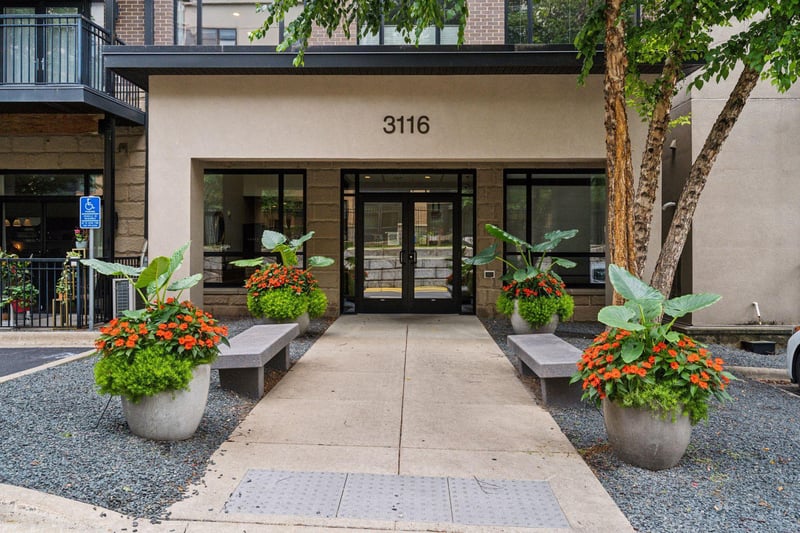 3116 W Lake St #226, Minneapolis, MN 55416
