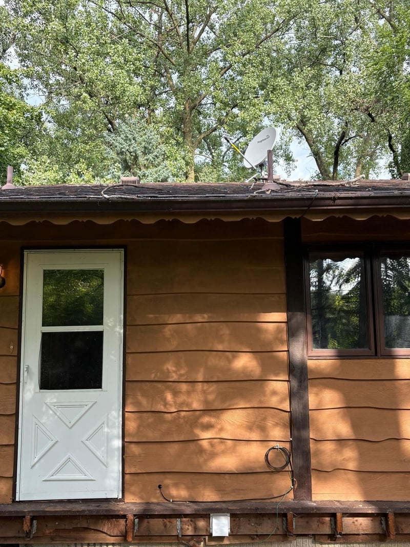 8 Edgewater Ln, North Oaks, MN 55127