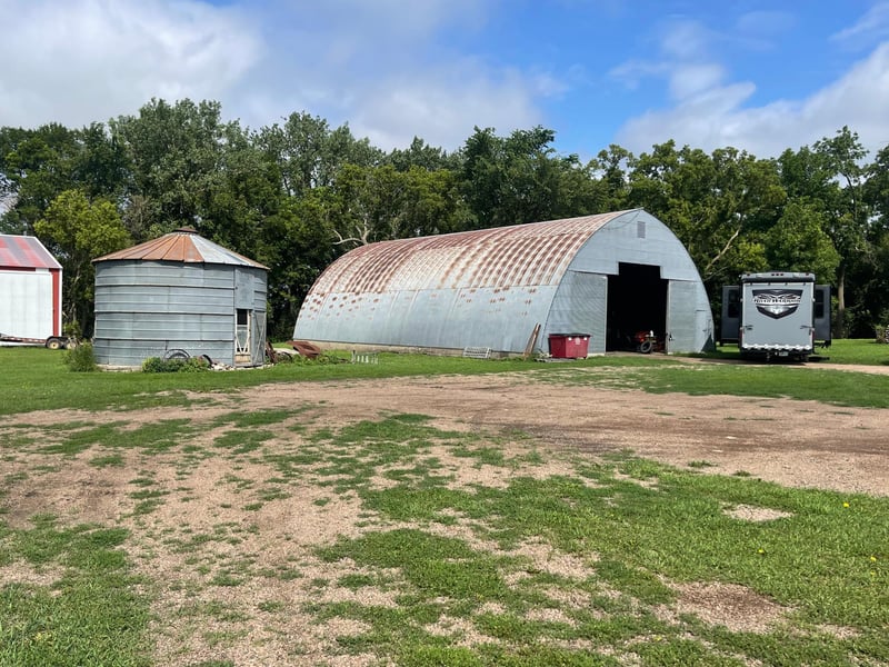 66721 410th St, Franklin, MN 55333