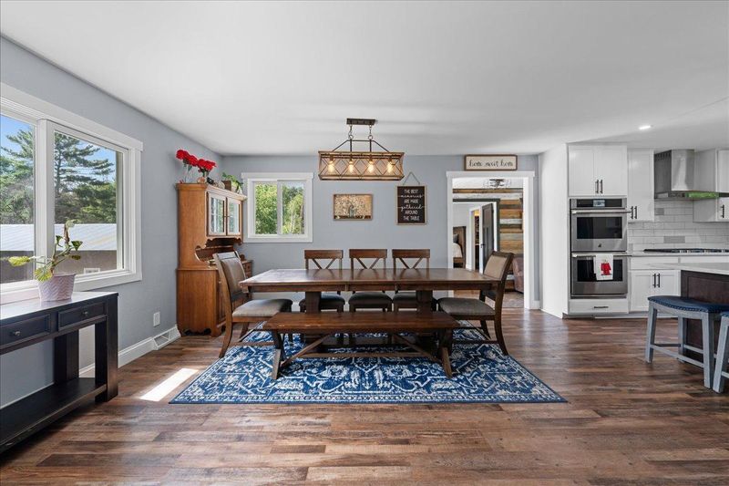 2597 309th Ave NW, Cambridge, MN 55008