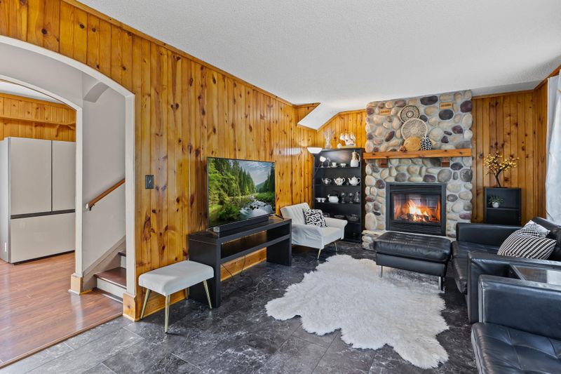 2801 W Old Shakopee Rd, Bloomington, MN 55431
