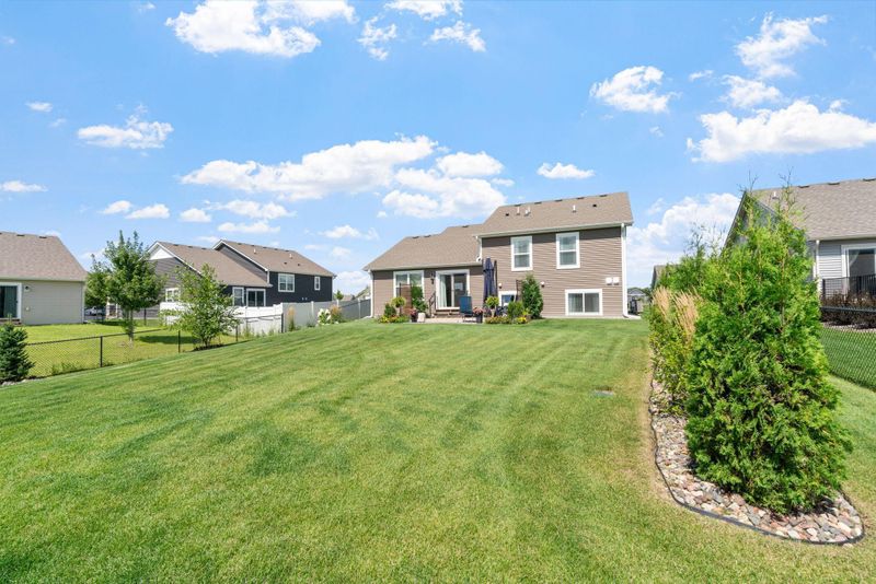 13913 144th Ave N, Dayton, MN 55327