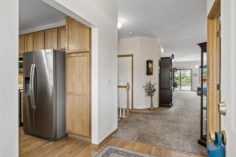 10819 180th Ave NW, Elk River, MN 55330