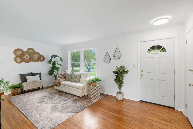 7432 Upton Ave S, Richfield, MN 55423