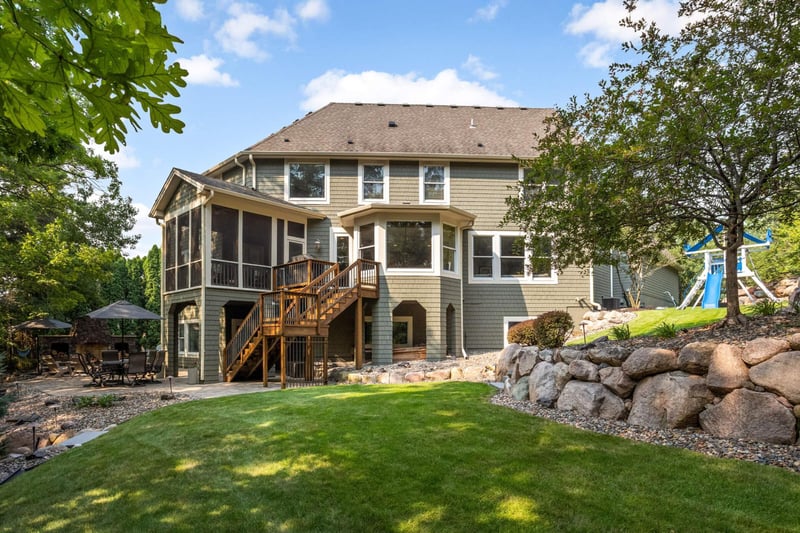 7116 Valley View Rd, Edina, MN 55439
