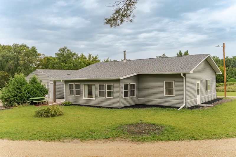 12329 County 8 Rd SW, Stewartville, MN 55976