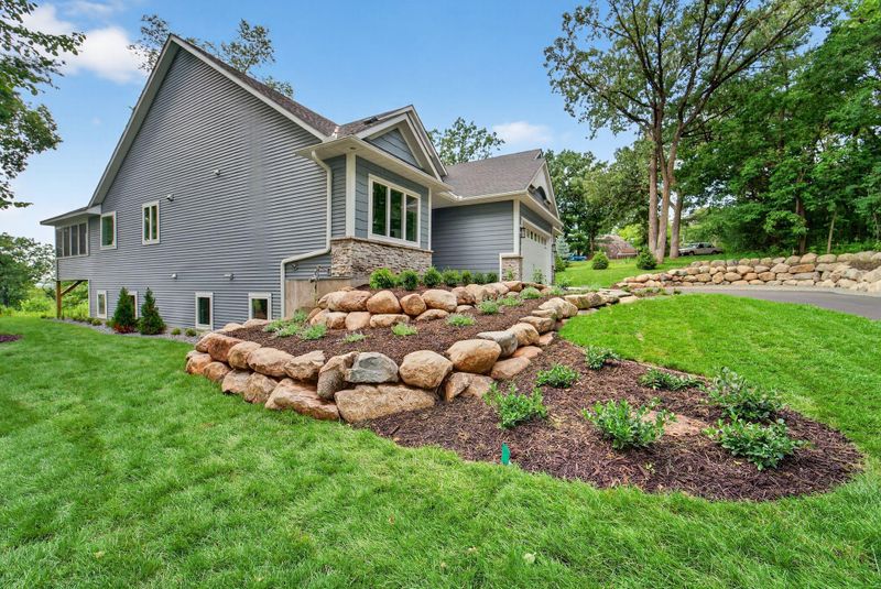 11000 Humboldt Ave S, Bloomington, MN 55431