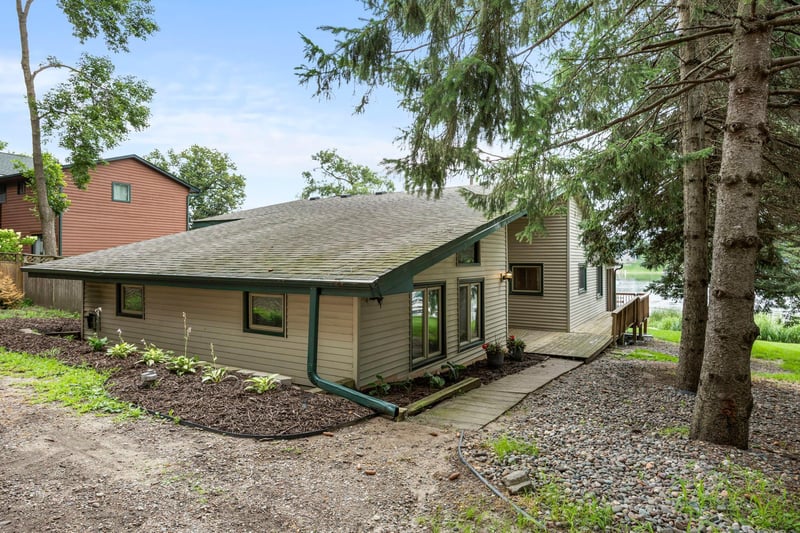 2335 62nd St NW, Maple Lake, MN 55358