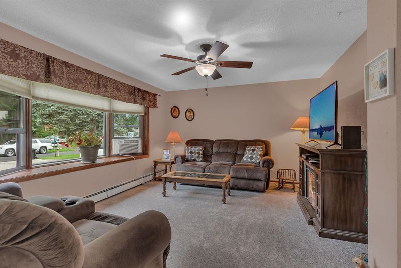 32538 Ironwood Dr, Saint Joseph, MN 56374