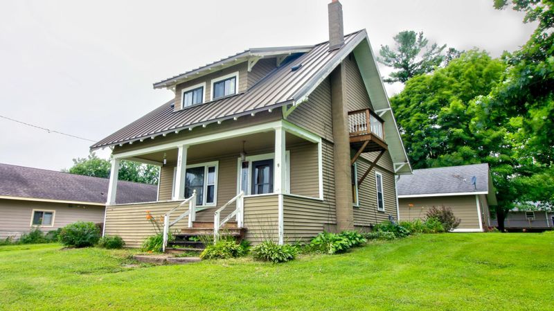 107 2nd Ave NW, Milltown, WI 54858