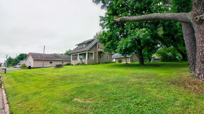 107 2nd Ave NW, Milltown, WI 54858