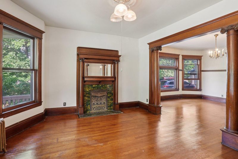 1122 Dayton Ave, Saint Paul, MN 55104