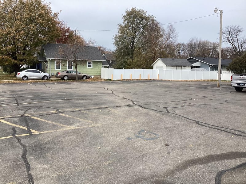 502-504 12th Ave NW, Austin, MN 55912