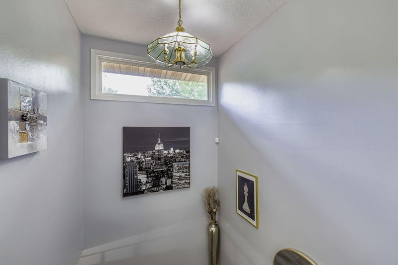 7201 Perry Ct E, Brooklyn Center, MN 55429