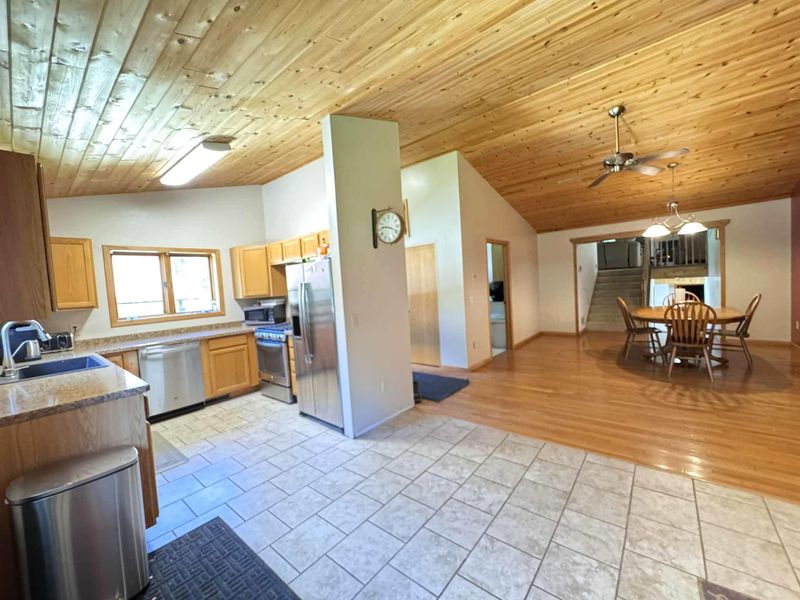 1932 17th St NW, Backus, MN 56435