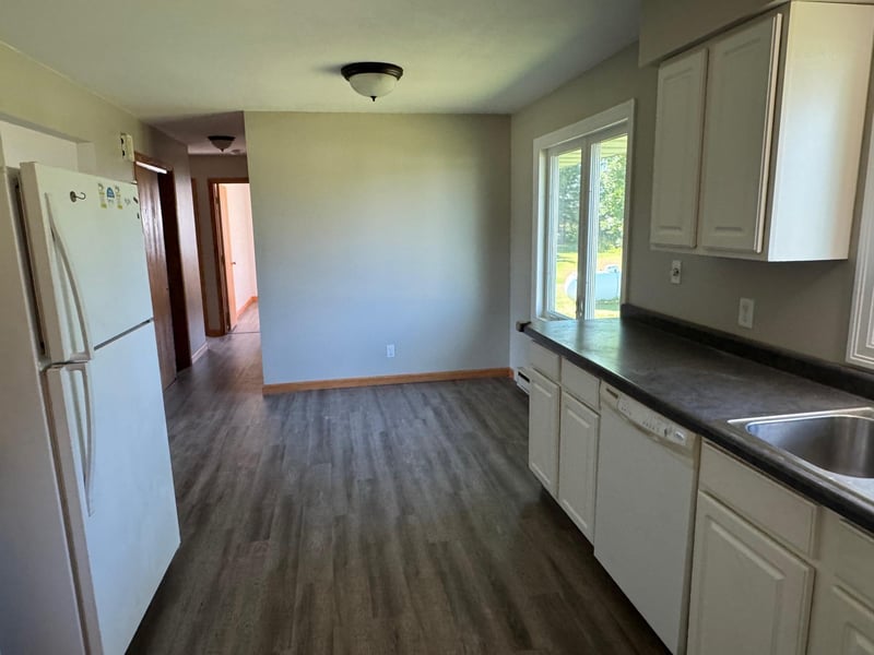 40205 181st St, Wannaska, MN 56761