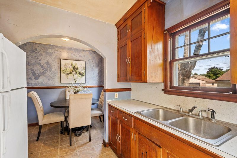 409 8th Ave S, South Saint Paul, MN 55075