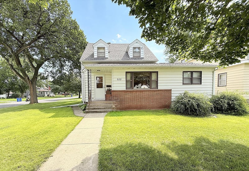 522 5th Ave, Madison, MN 56256