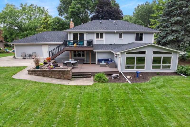 6254 Larch Ln N, Maple Grove, MN 55369