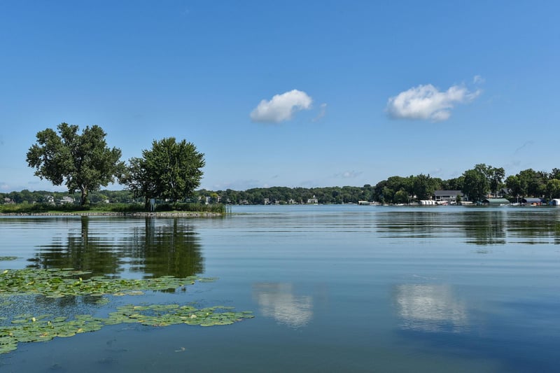 5450 Three Points Blvd #623, Mound, MN 55364