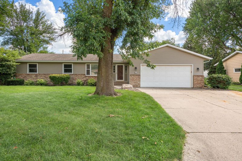763 16th St SE, Owatonna, MN 55060