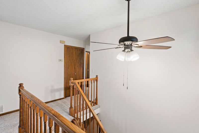2C Cameo Ln, Circle Pines, MN 55014