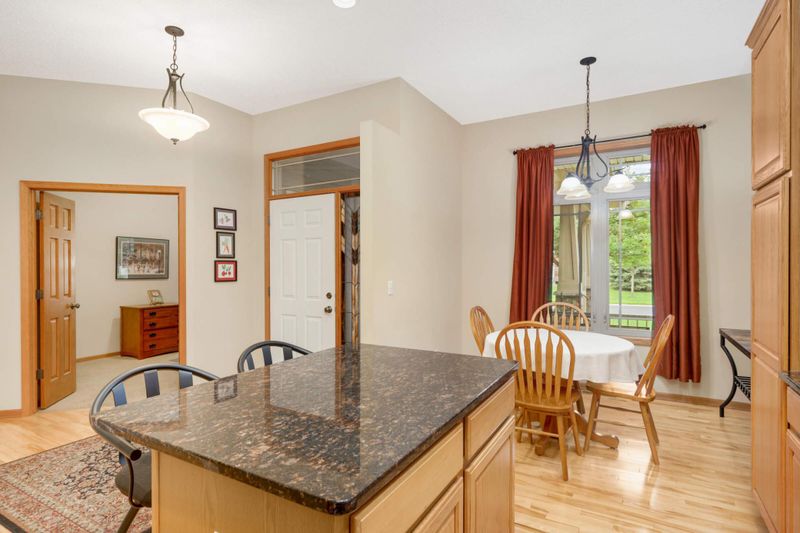 10033 Colorado Ln N, Brooklyn Park, MN 55445