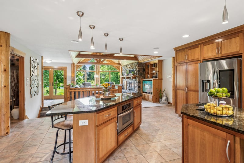13187 Dellwood Rd N, Stillwater, MN 55082