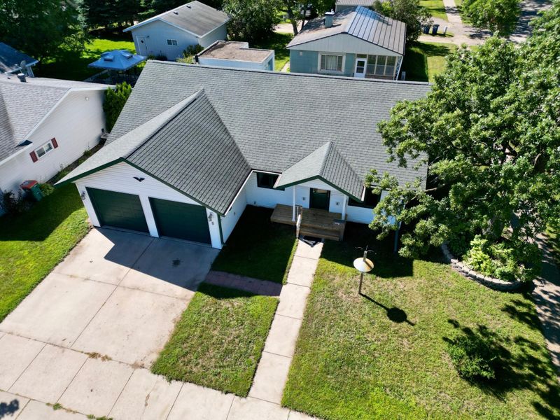 403 1st St SW, Wadena, MN 56482