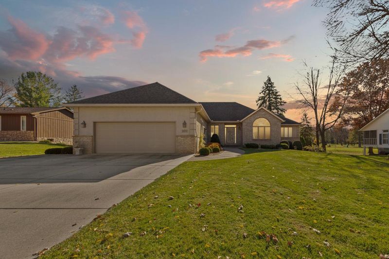 1031 Cherry St, Owatonna, MN 55060